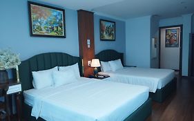 Hanoi Vacanza Premier Hotel